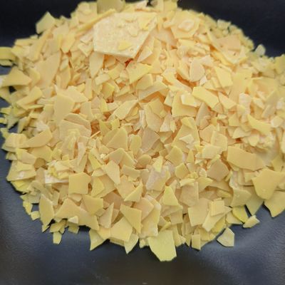 60.32%ナトリウム硫酸塩は黄色いナトリウム硫酸塩の薄片を粉にする